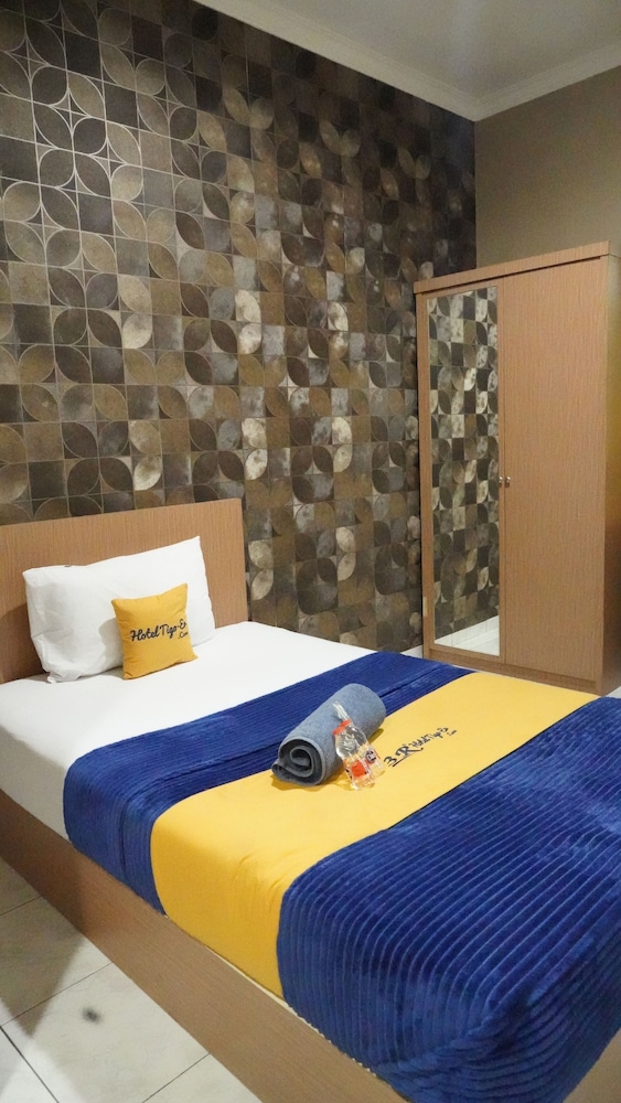 Hotel Tiga-Er Syariah Karawang