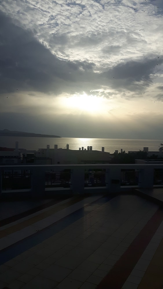 Dionysos Authentic Resort & Village
