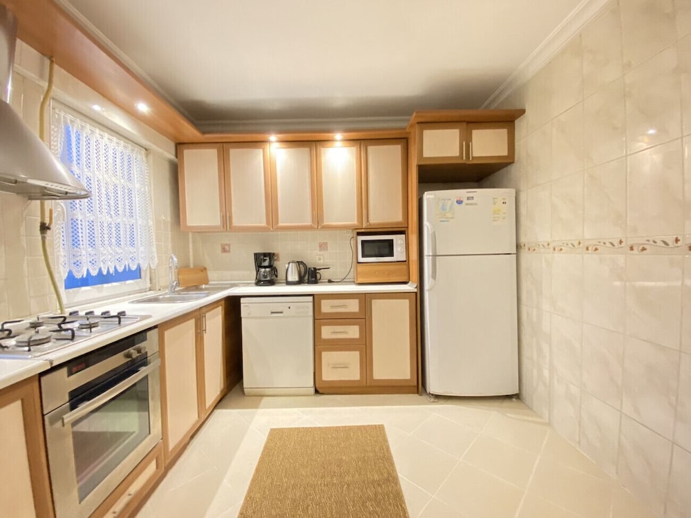 Missafir Sleek Flat in Nisantasi With Terrace