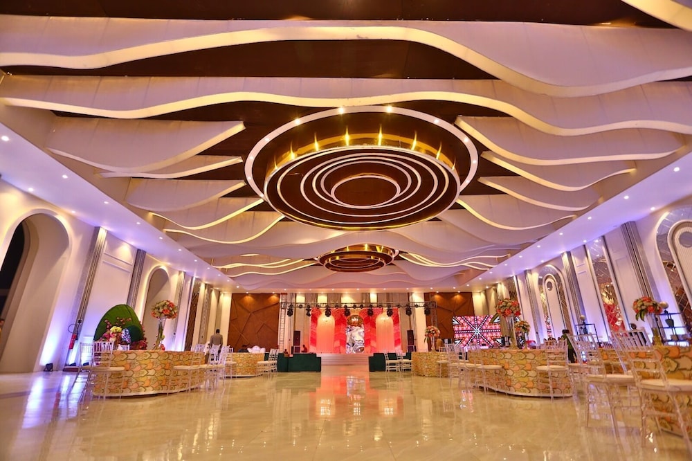 meeting & event spaces