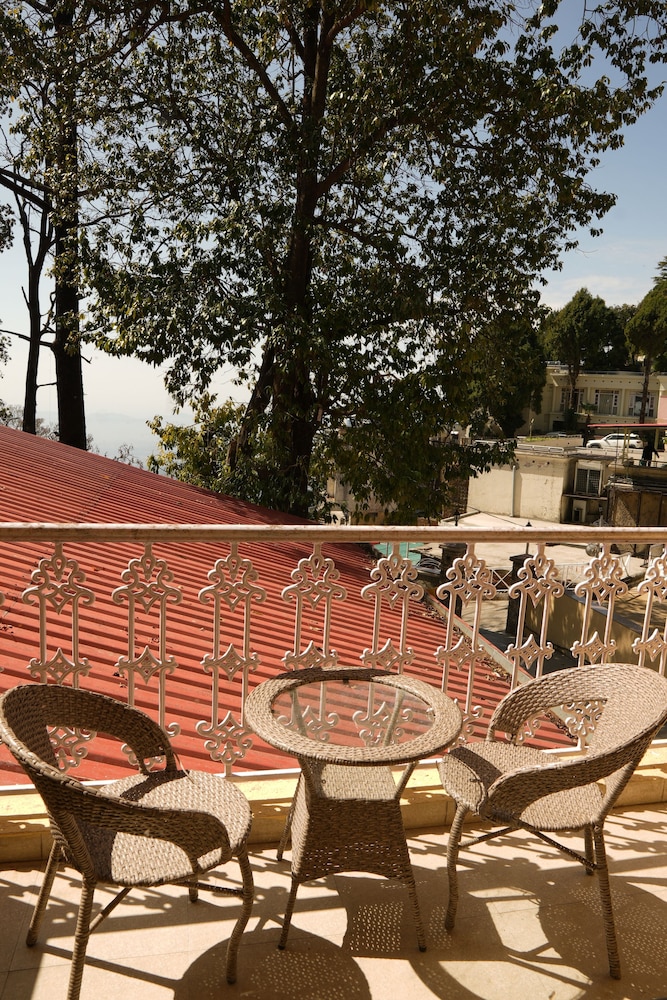 Bliss & Co Manor Mussoorie