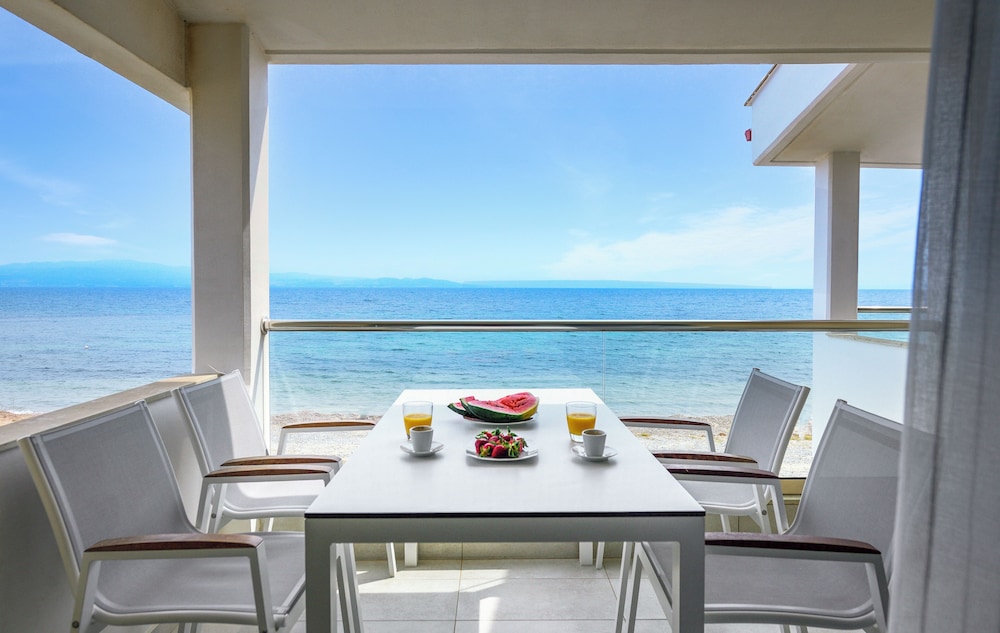 Elpiniki Luxury Apartments