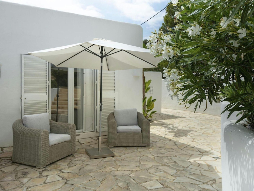 Holiday Home With Outdoor Barbecque