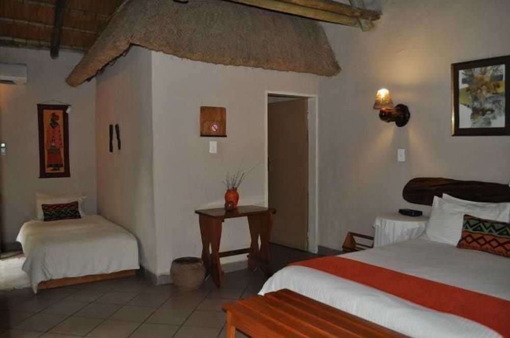 Matumi Game Lodge view 4