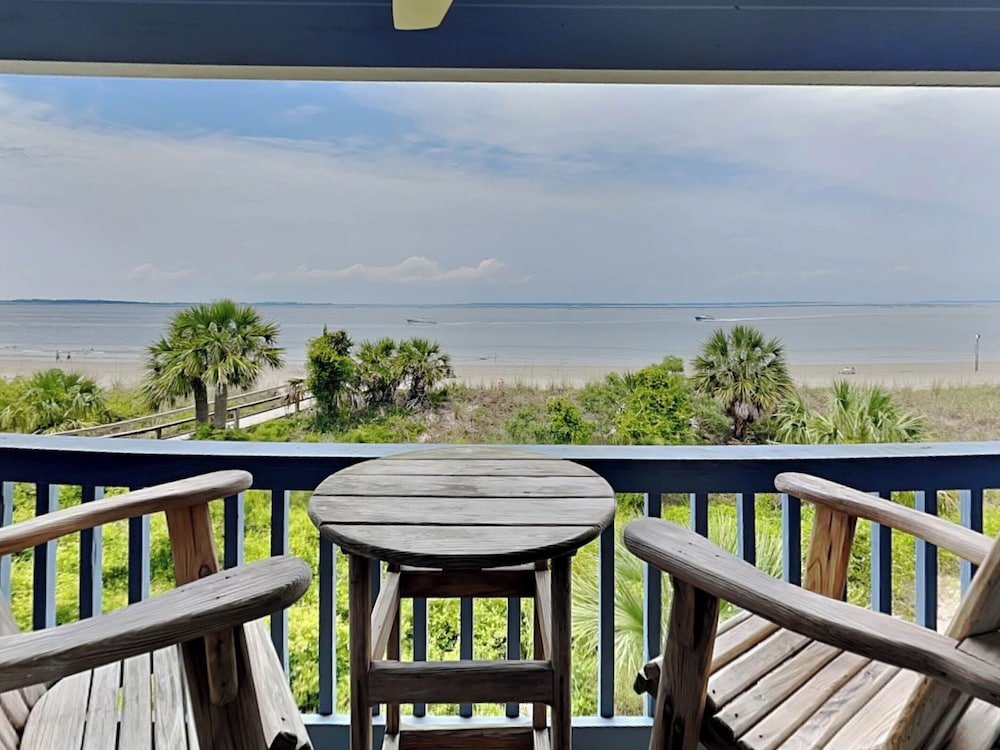 Beach Racquet A218 - Tybee Palms by Tybee Vacation Rentals