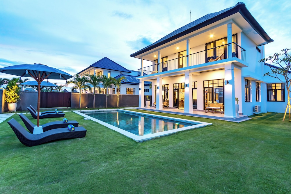 Villa Sakayana