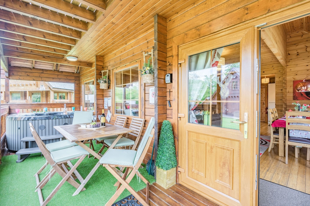 Robin Lodge