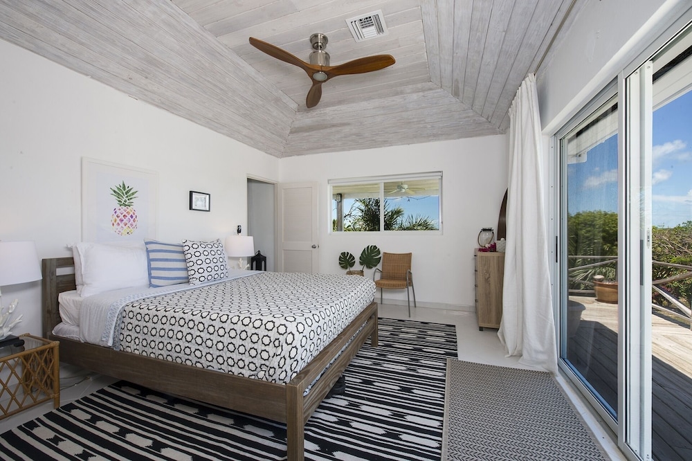 Eleuthera Vacations - Utopia House 3 Bedroom Home - Property Image 2