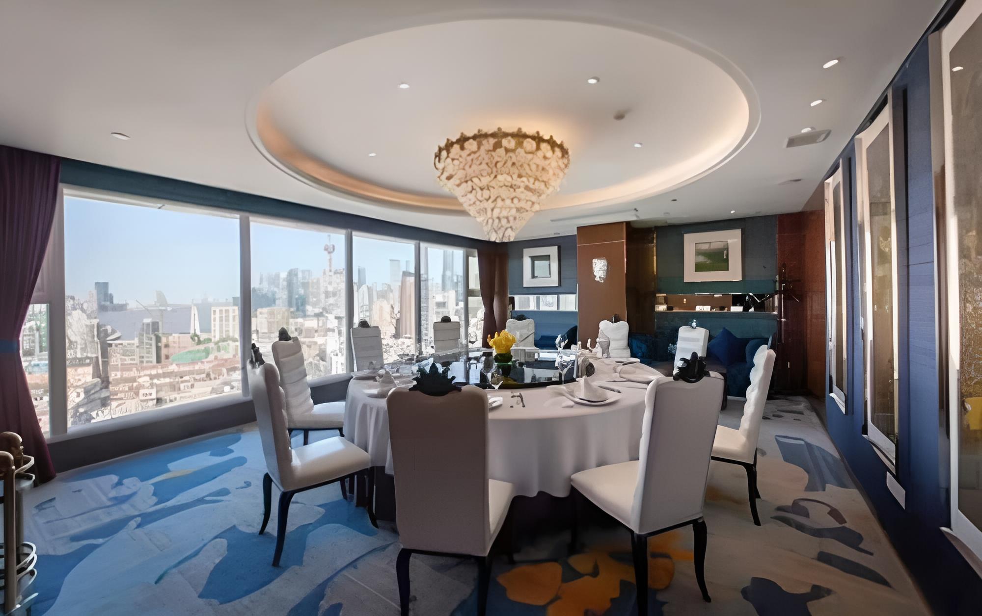The Bund Riverside Hotel