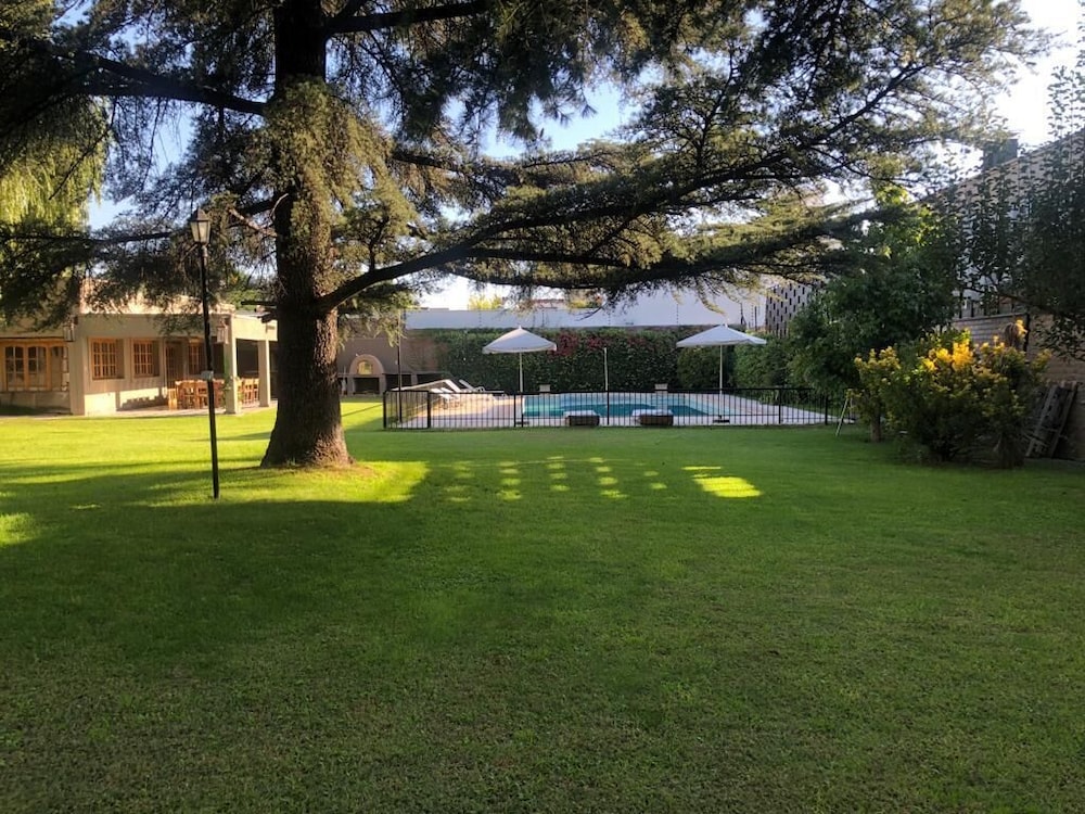 Posada Pinar de Besares