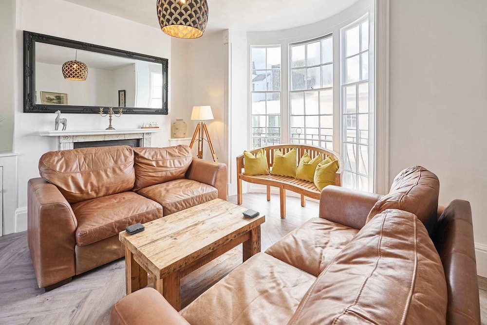 Host Stay Bedford Street