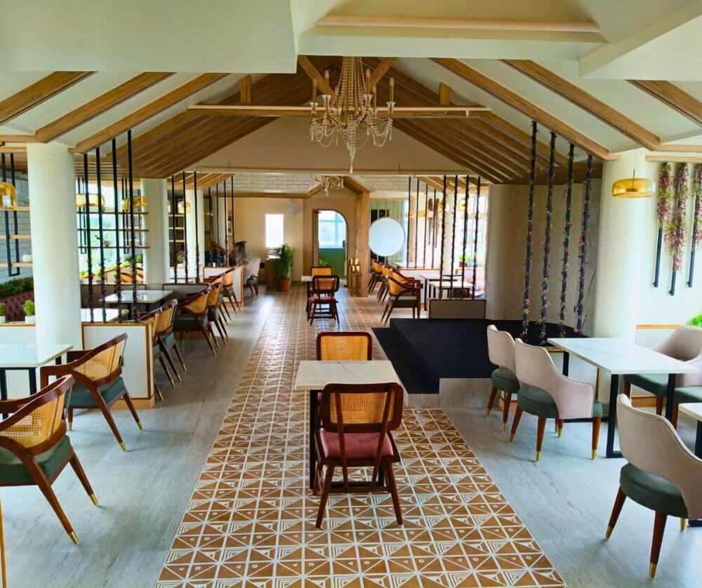 Hotel Famy Palace