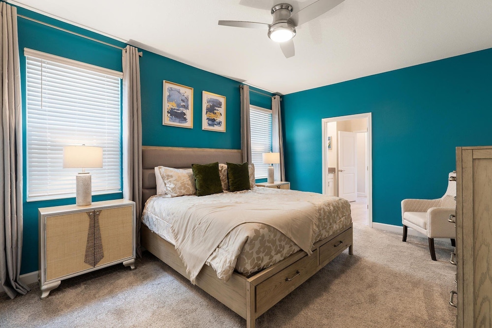 1194 Drop Lane