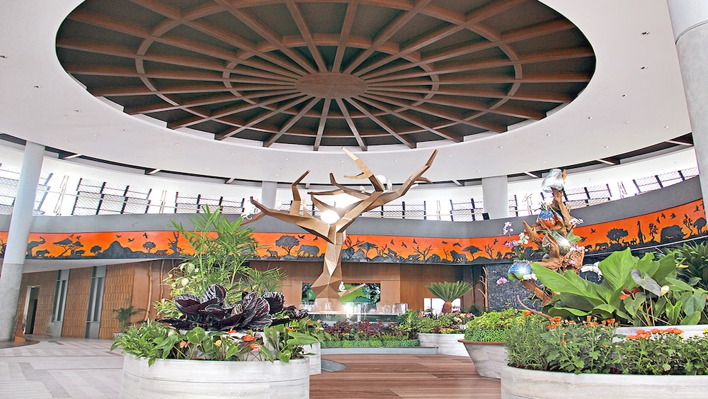 Royal Safari Garden Resort & Convention