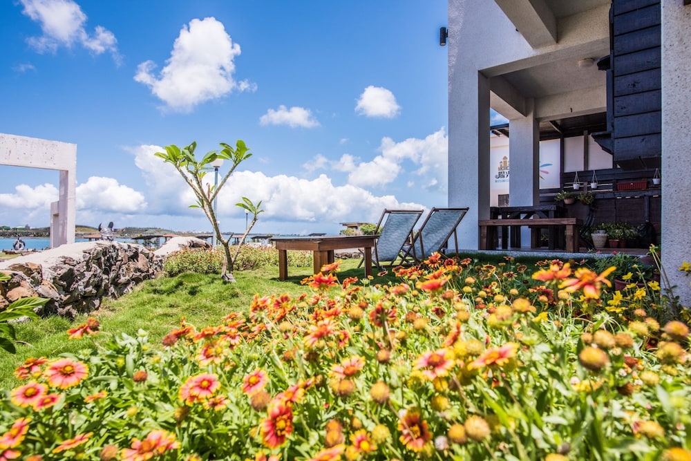 Malibu OceanView