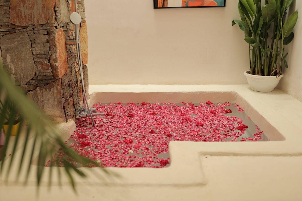 Goya Hills
