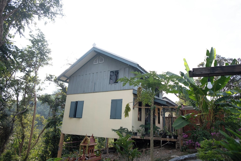 Zen Namkhan Boutique Resort