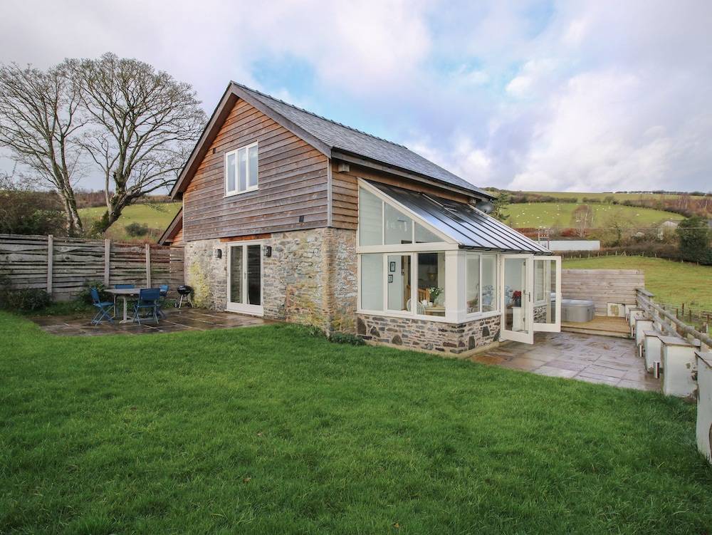 Brynlikky Cottage