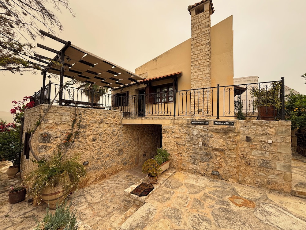 Electra Stone Suite