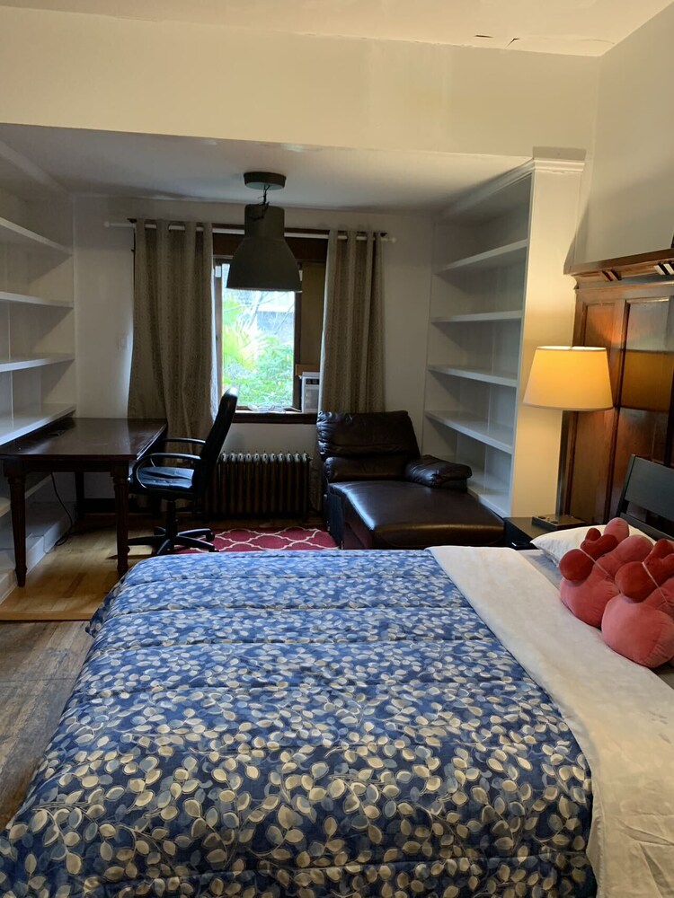 vancouver guest house