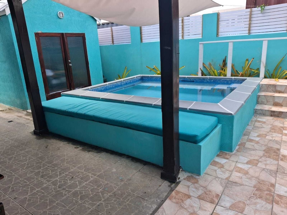 BL Villas Dover Beach