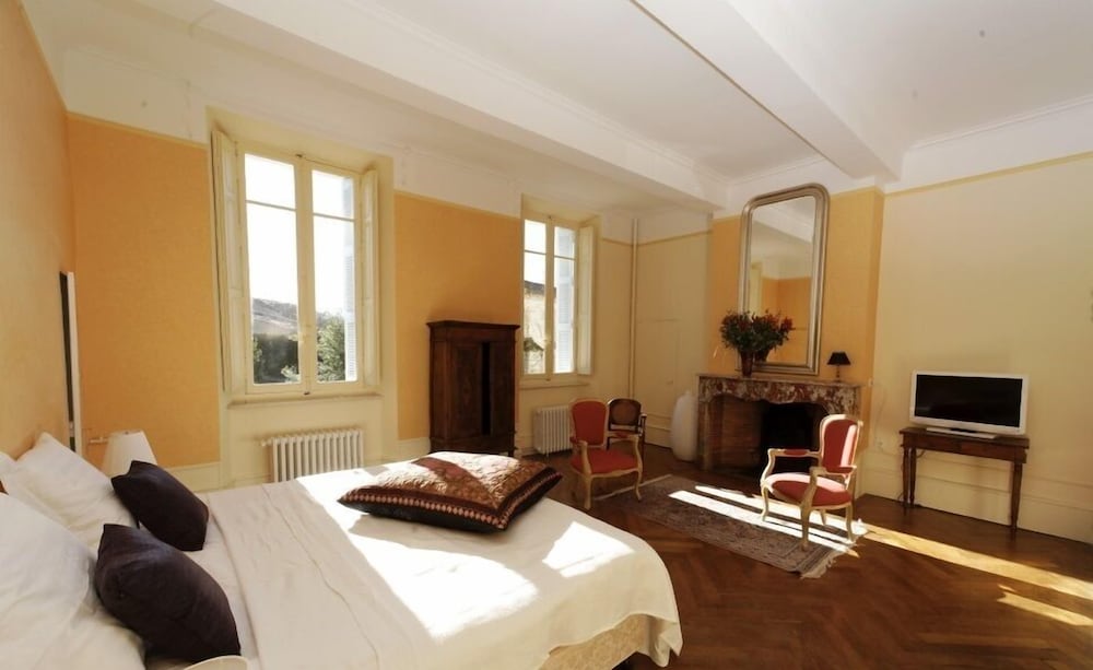 Chateau de Gramazie Chambres d'Hotes - Property Image 34
