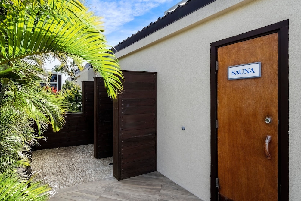 Beautiful Ocean Views! Access to Fitness/tennis Facilities - Vrkcv