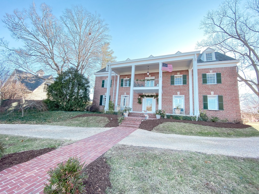 Abigail Inn