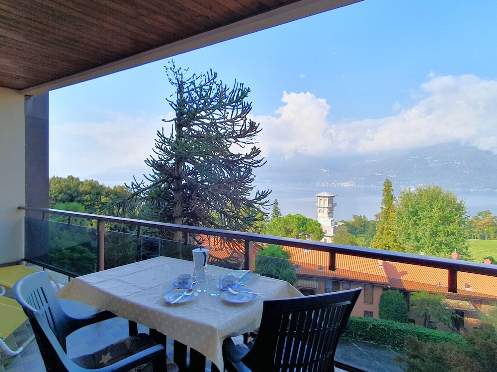 Apartment in Luino With Lake Maggiore Views