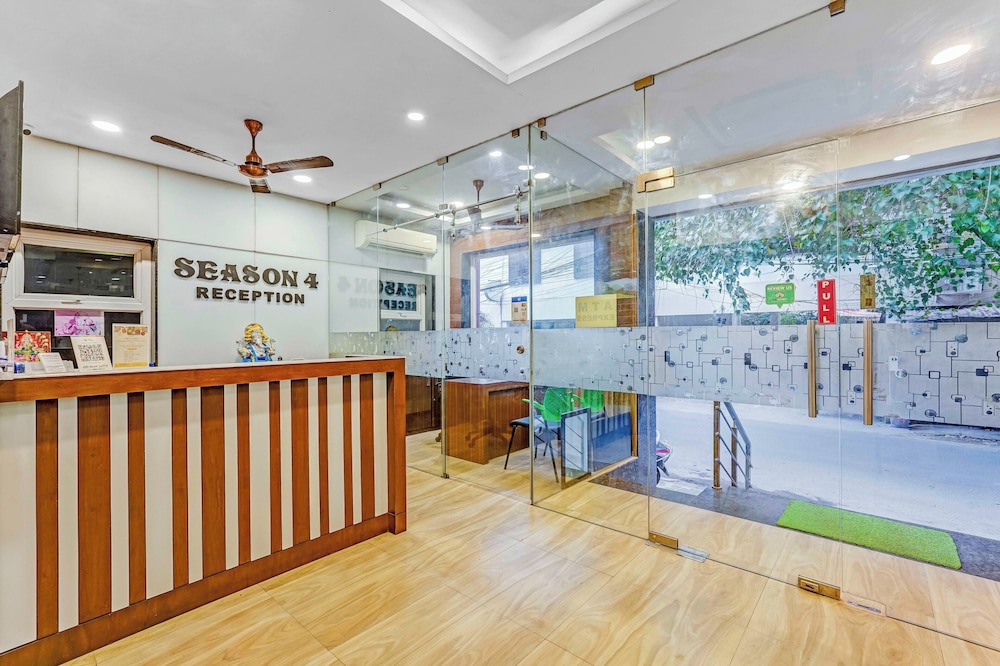 Season 4 Residences Near US consulate
