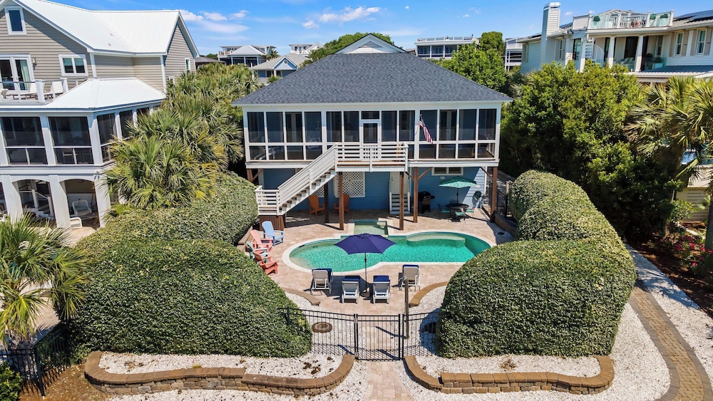 Historic Isle of Palms Retreat Near the Beach w/ Pool & Screened Porch Roosevelt Retreat by Avantstay