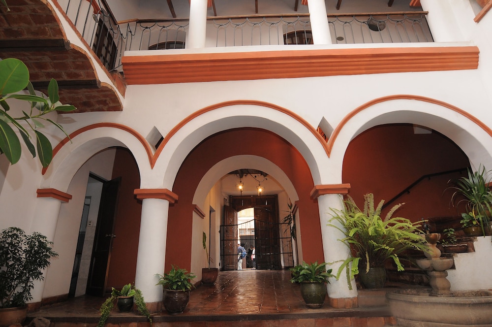 Hostal Recoleta Sur