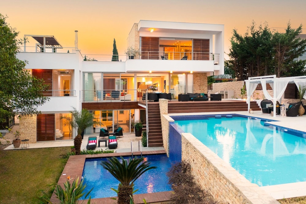 Annabel Beach Palace
