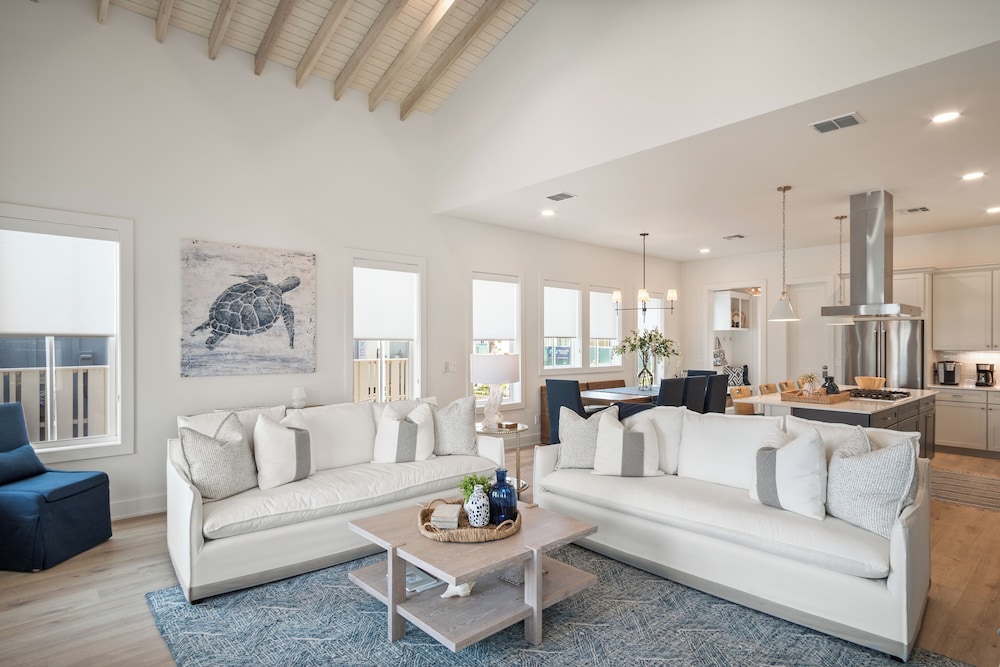 Serenity Shore 305 SOU
