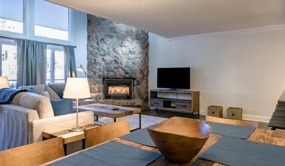 Convenient 2BR Condo Near Lionshead Village With Resort Amenities