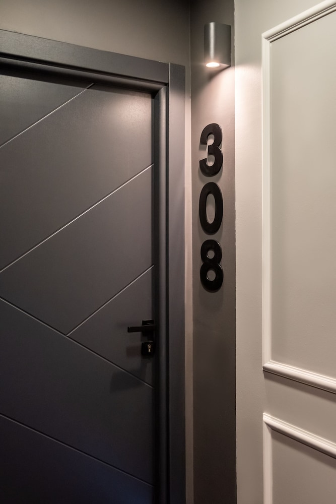 Kraliçe Oteli - Image 126