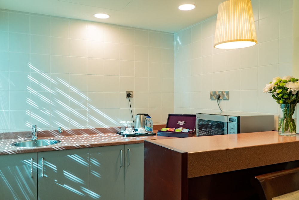 Abu Dhabi Vacations - Al Ain Palace Hotel - Property Image 11