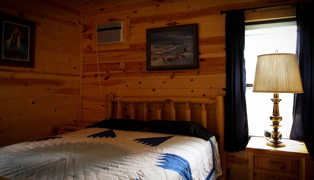 Cole Cabins