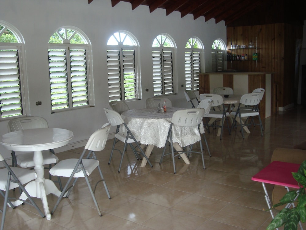 Diamond Villas and Suites