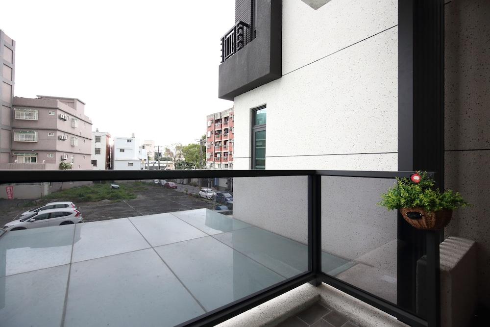 Photo 46
