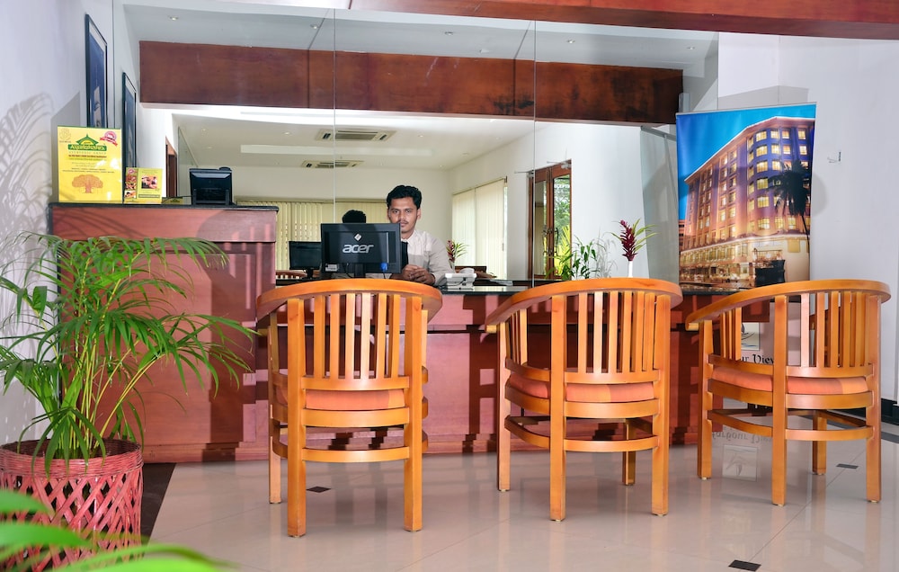 Vasco Dagama Beach Resort