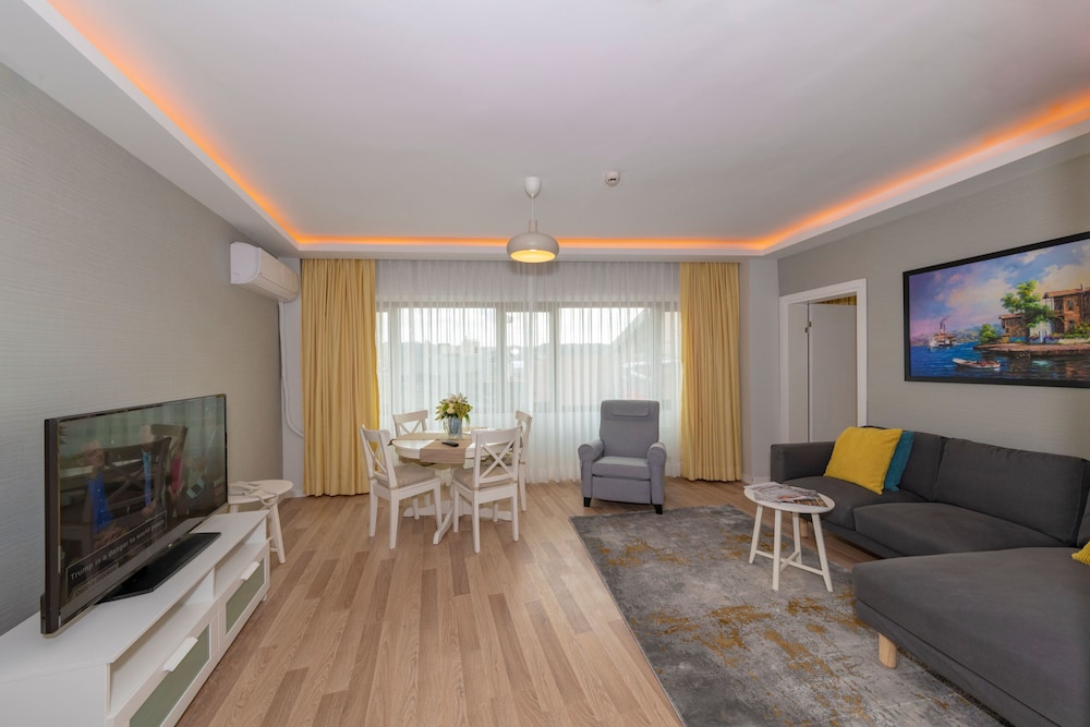 Feri Suites - Image 45