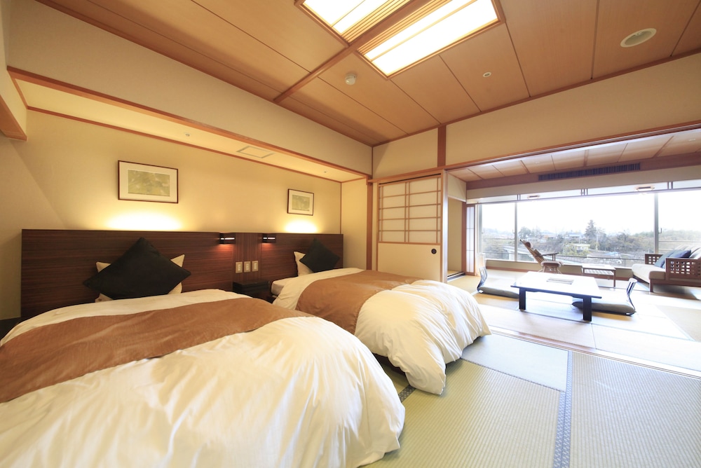 Hotel Isobe Garden