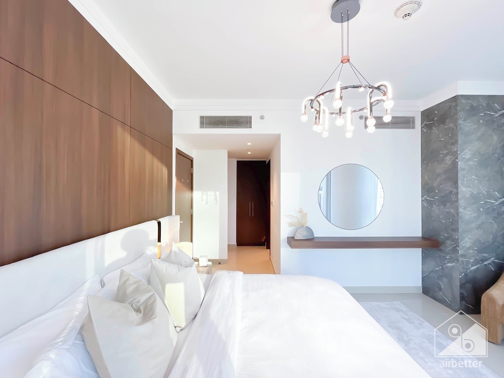 Elegant 2B at Boulevard Pointburj & Fountain View