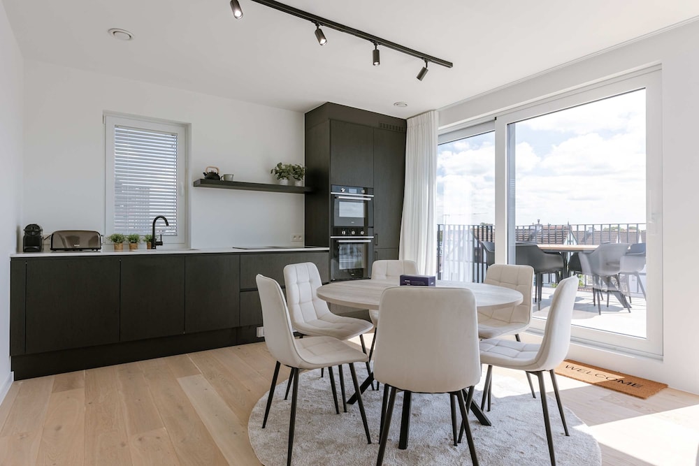 Huswell - New Beach Apartment in De Haan