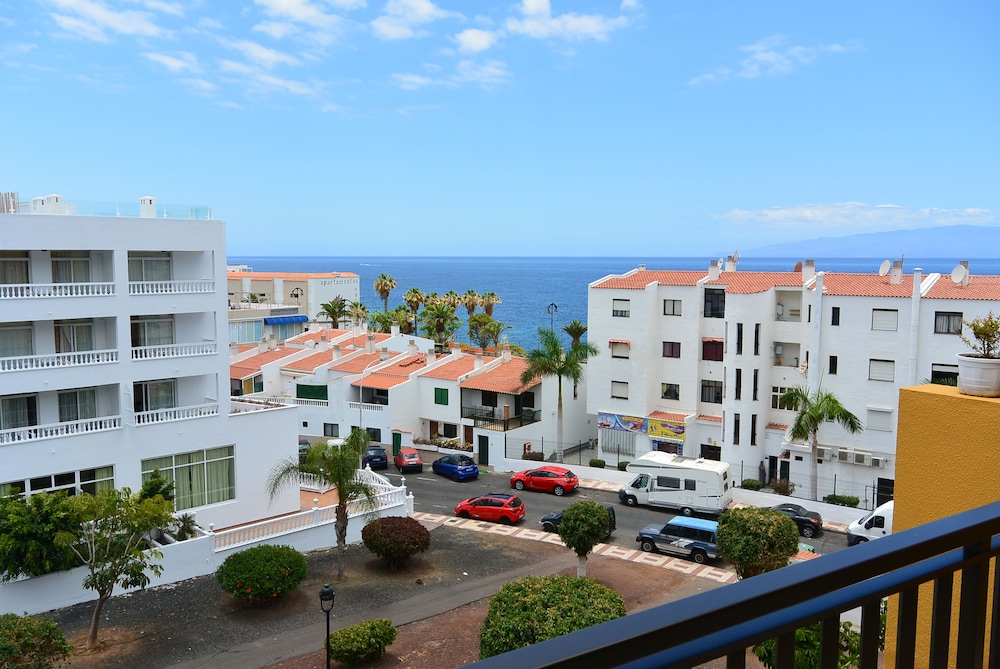 Santiago del Teide Vacations - Lago Santiago - Property Image 5