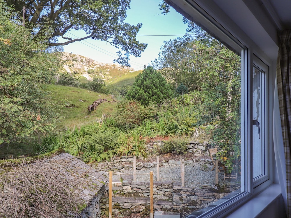 Weir Cottage