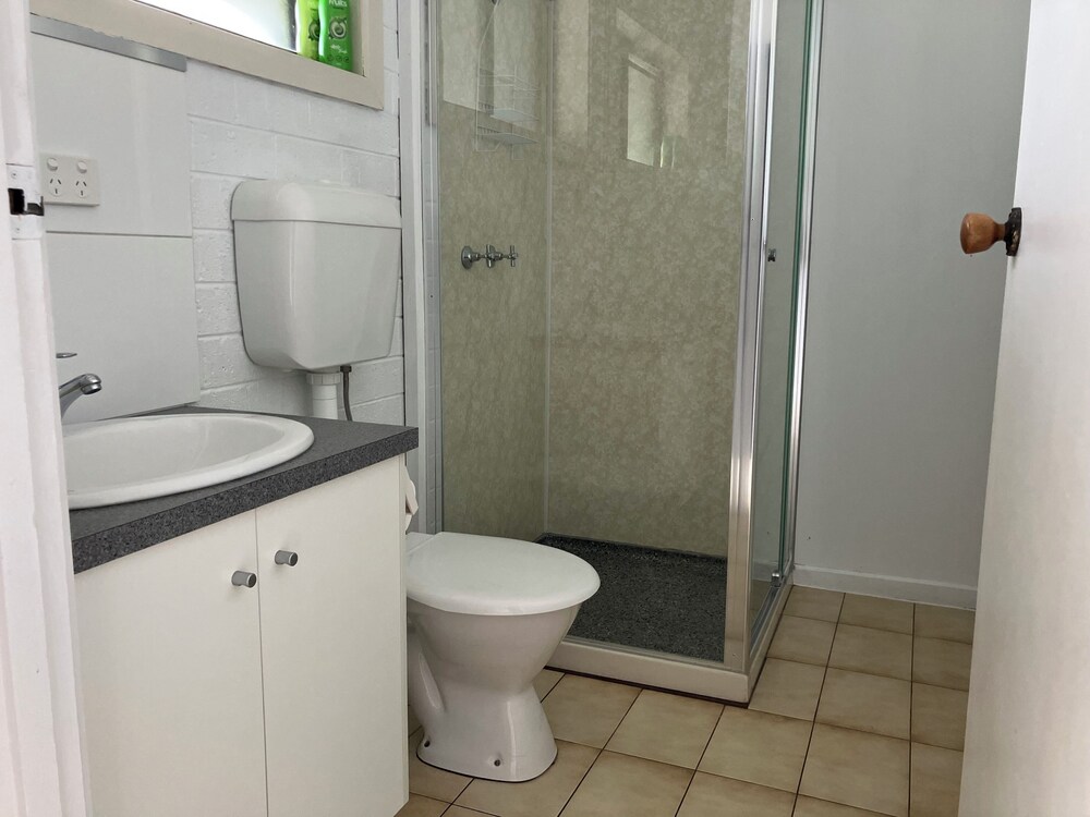 61 OCEAN ROAD MOTEL