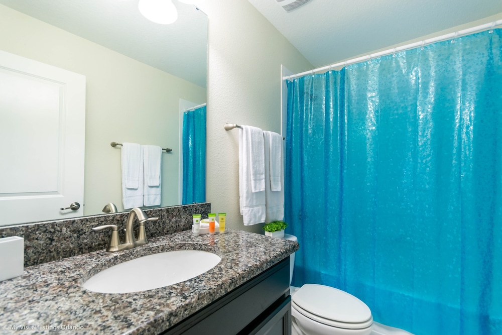 1533 Mulligan Blvd - Image 3