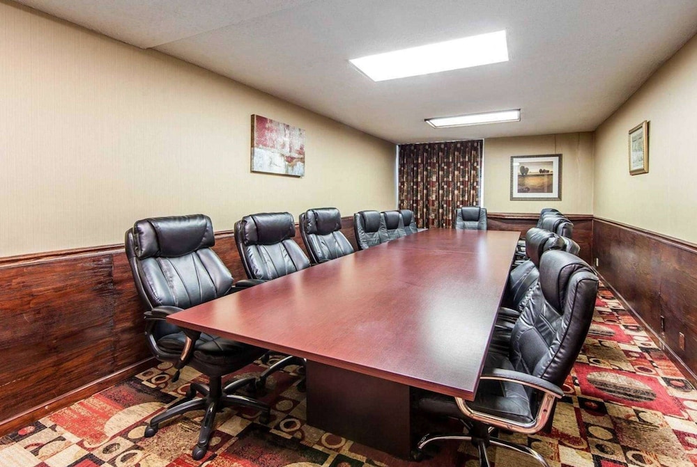 meeting & event spaces